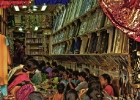 delhi-sari-shop-india