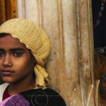 India_Delhi_girl in mosque